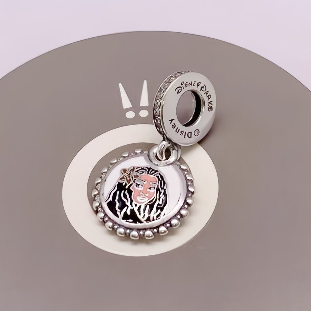 2023 Disney Parks Exclusive Pandora Charm Princess Moana Double Sided Floral